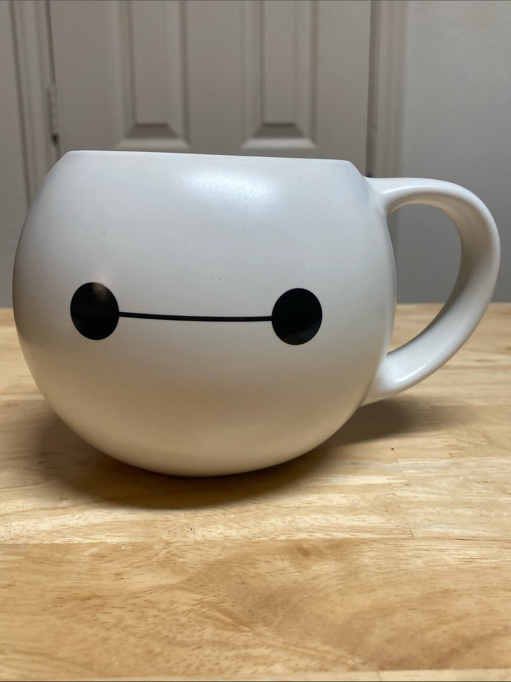 Disney Parks Big Hero 6 Baymax White Ceramic Coffee Mug Mood Measure 20oz